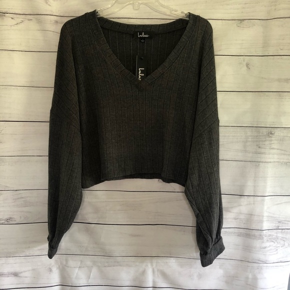 Lulus cropped v-neck lightweight sweater sz. large - Picture 5 of 5
